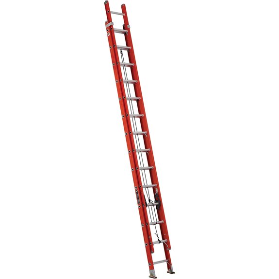 Louisville Fiberglass Extension Ladder 28 ft 300 lb Capacity