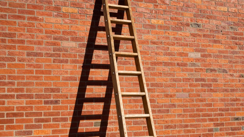 ladder angle safety rule