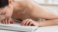 keyboard size affects posture