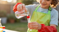 How to Choose Science Experiment Kits For Kids